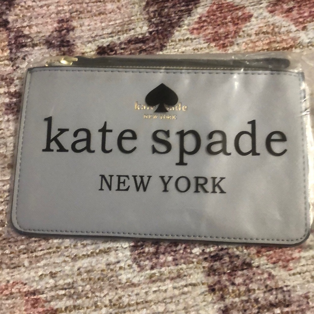 ♠️ Kate Spade Wristlet ♠️ - Picture 6 of 6